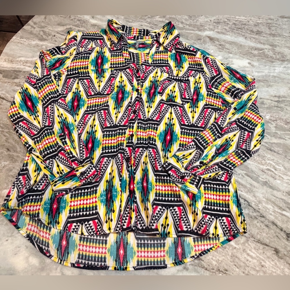 New Directions Weekend Boho Aztec Print Top | Women’s Large